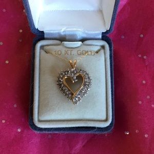 10k Yellow Gold and Diamond Necklace